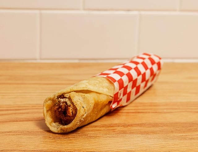 Chicken Garlic Mayo Roll.